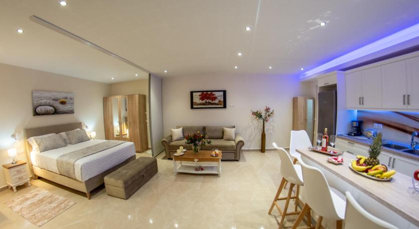 Valendino Luxury Studio in the Heart of Corfu Town — Hotel in Corfu Island