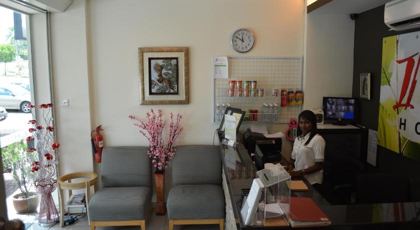 Putra One Avenue Hotel – Seri Kembangan, OH