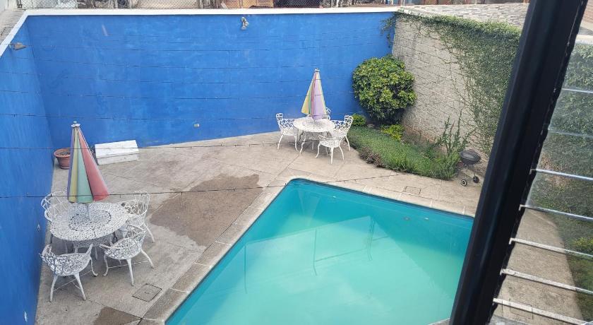 Pool Party House photo
