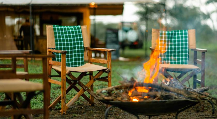 Gnu Mara River Camp photo