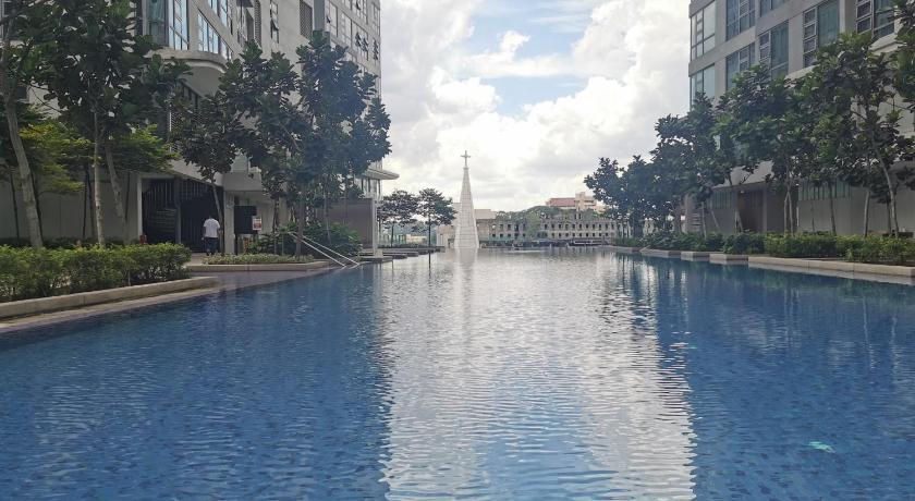 The Robertson Bukit Bintang KL [5 Pax] photo