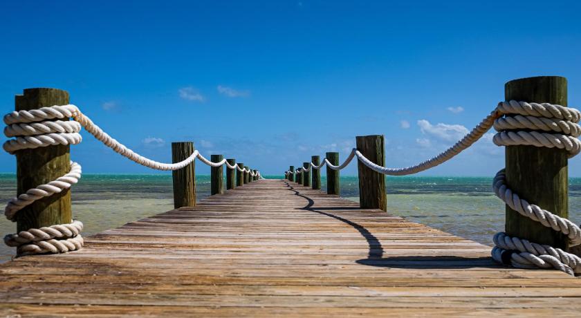 Grassy Flats Resort & Beach Club photo