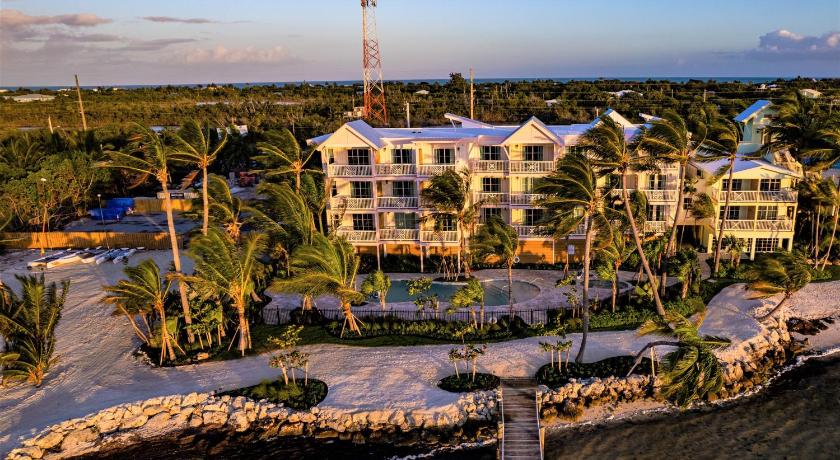 Grassy Flats Resort &amp; Beach Club — Hotel in Marathon (FL)