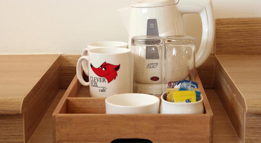 Immagine di Business Double or Twin Room (Complimentary Hi-Tea,15% Off on Laundry service,Late Check-Out upto 2 hours (subject to availability) and Early Check-In upto 2 hours (subject to availability)) 3