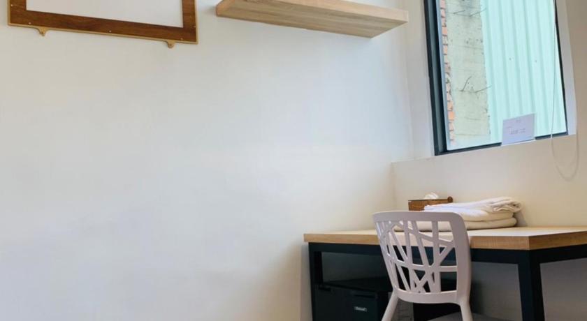 Image of Apartment 5