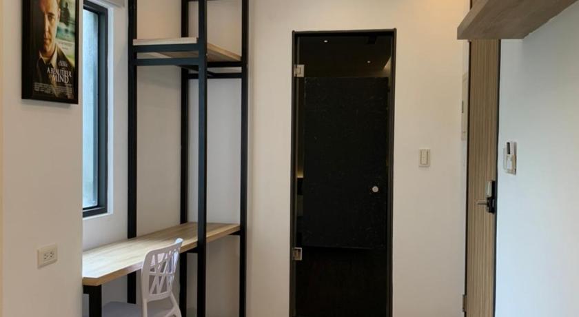 Image of Double Room with Small Double Bed - Non-Smoking 3