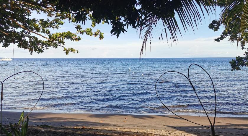 Beach House Dauin for groups+ families @ Glamping Dome Resort - image 23