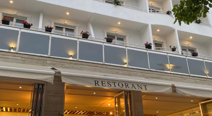 Hotel Vila Mare — Hotel in Durres