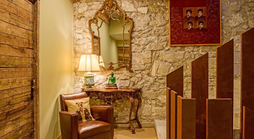 Image of Double Room with Private Bathroom 13