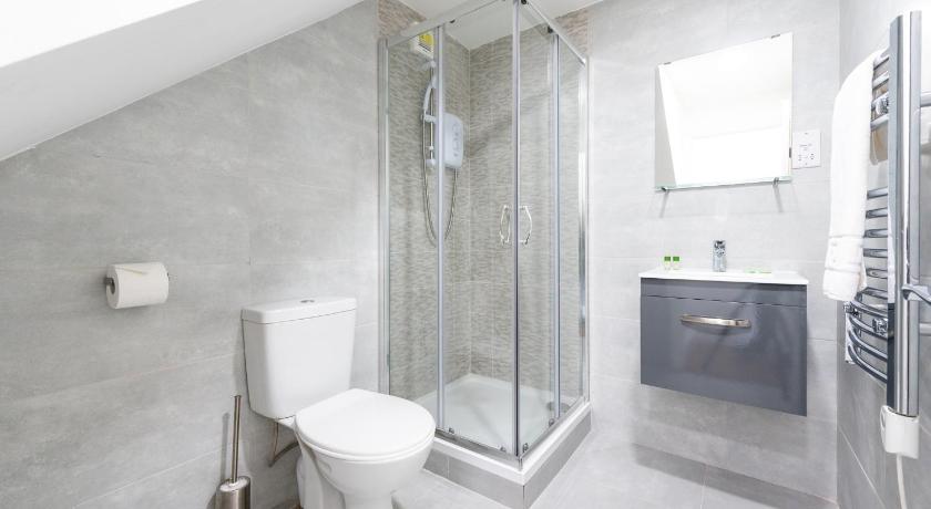 Earl's Court by CAPITAL photo