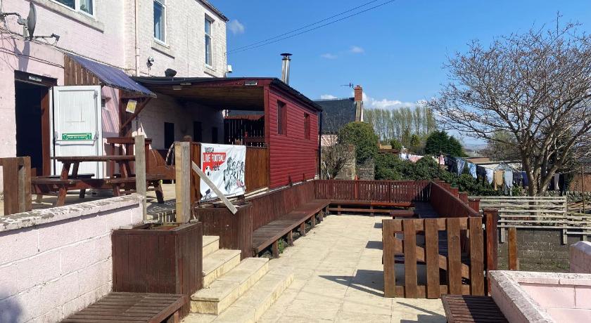 Queensberry arms hotel photo