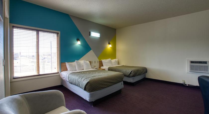 Shamrock (TX) Western Motel Accommodation suite