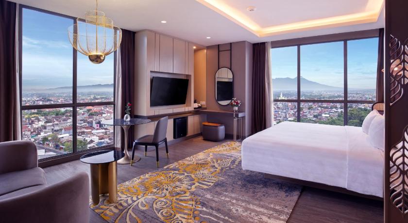 Image of Junior Suite with 1 kingsize bed, Mountain view 1