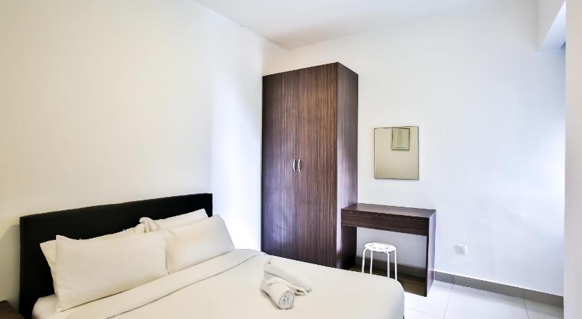 Image of Apartment with Balcony 11