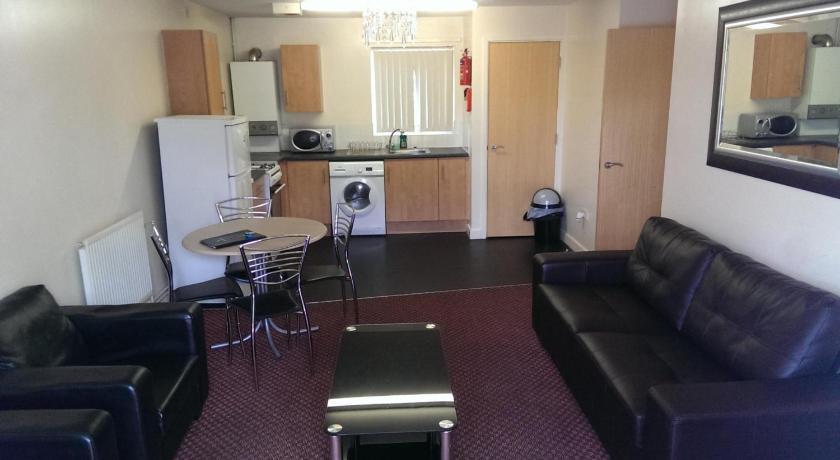 OYO Arinza Apartments, Liverpool photo