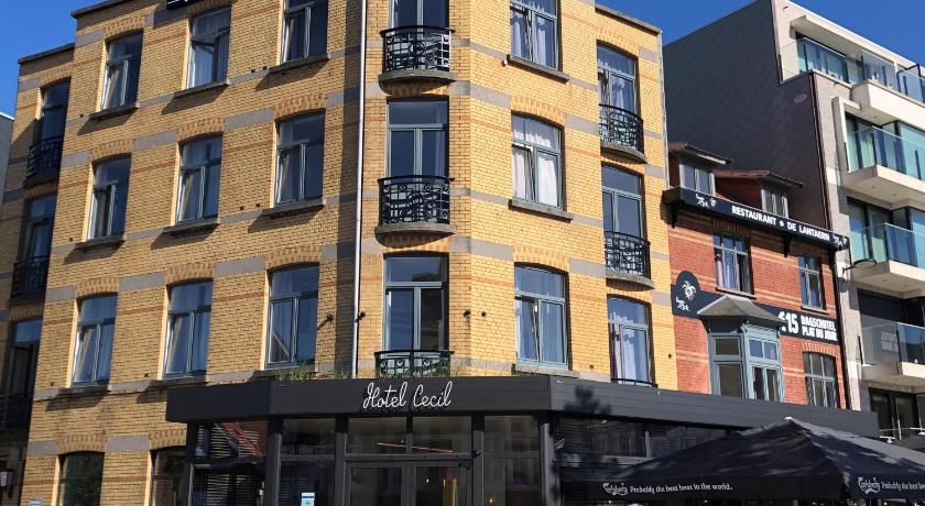 Hotel Cecil — Hotel in De Panne