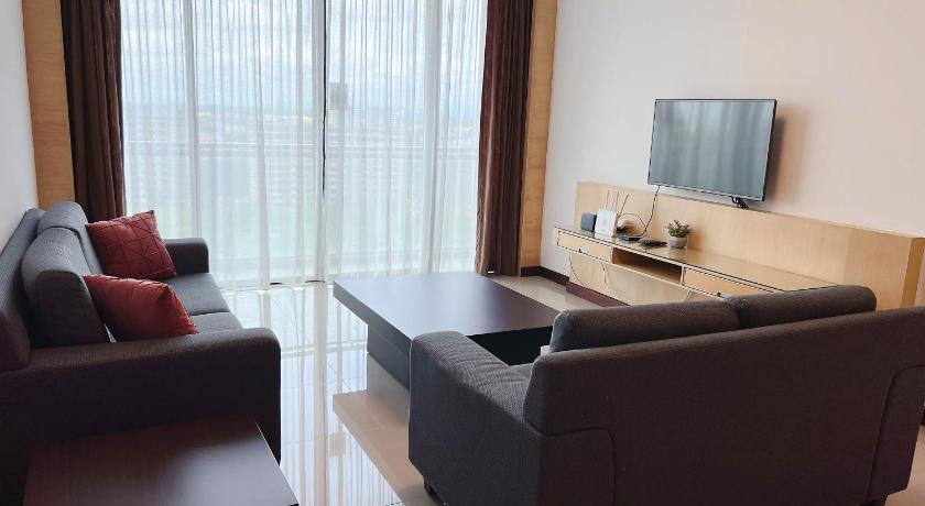 Image of Three-Bedroom Apartment 7