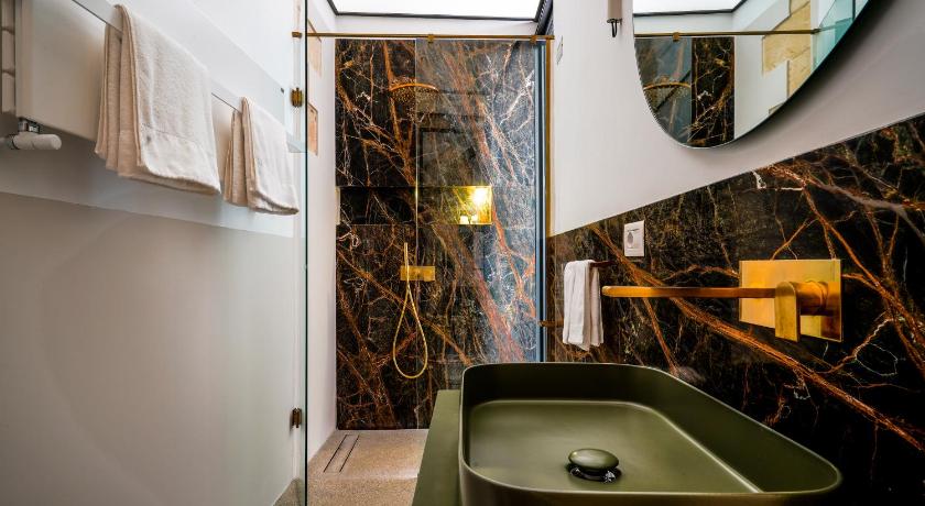 Image of Junior Suite 2