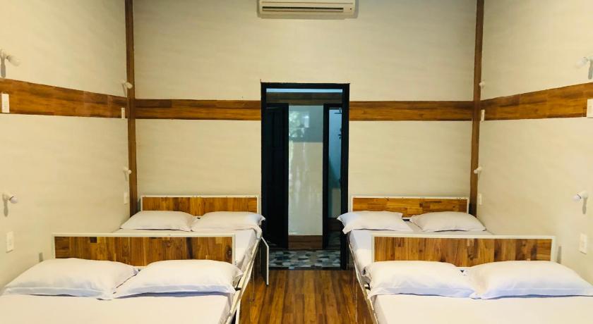 Image of Mixed Dormitory Room 1