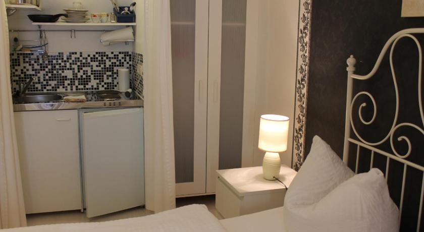 Image of Small Studio 5