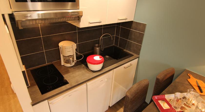 Image of Studio (2 Adults) 1