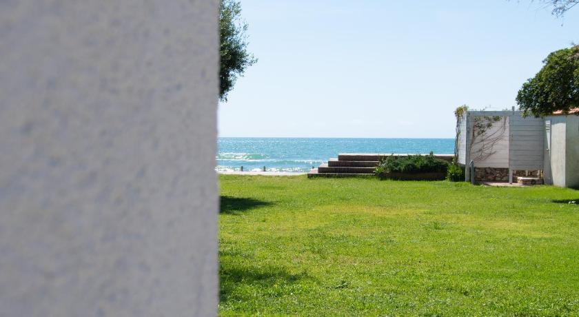 Villa degli Squali Suite Home — Hotel in Terracina