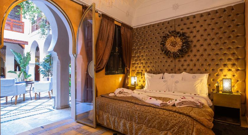 Riad Wow photo