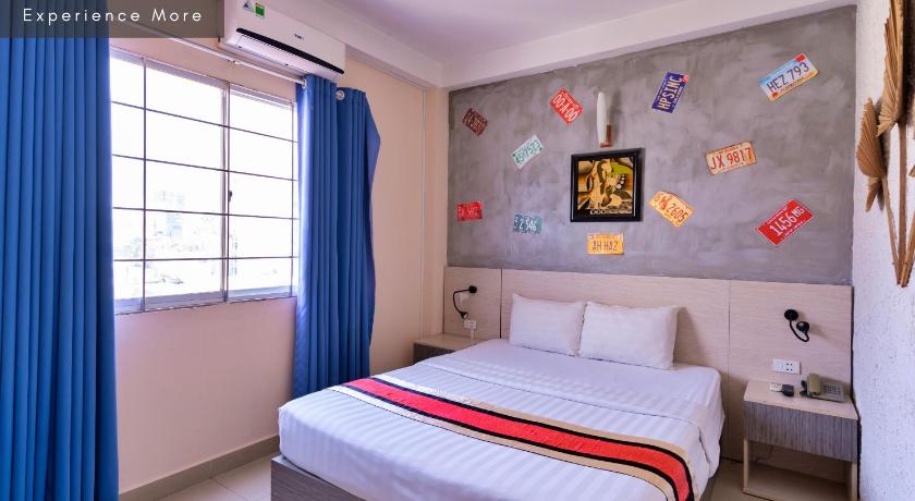 Image of Deluxe Double Room with Window 0