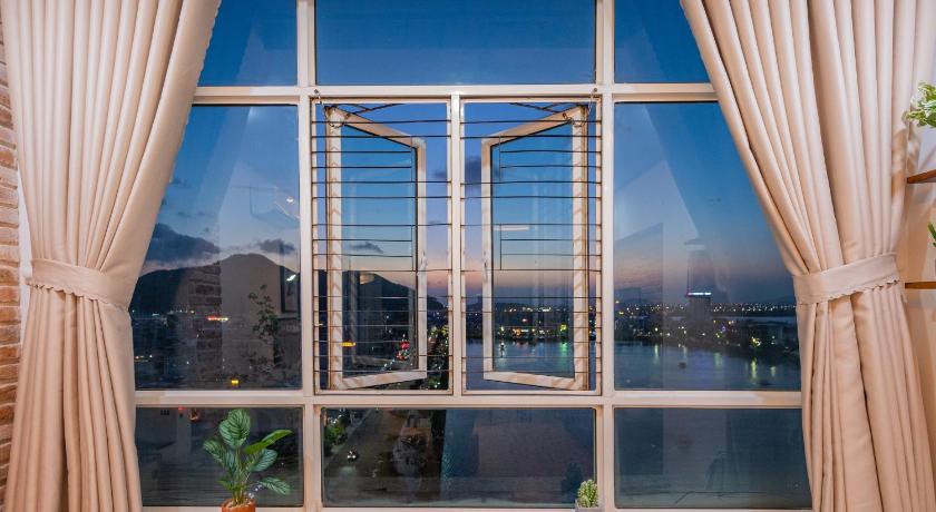 MILKY APARTMENT - 3 Phong Ngu, View bien, 5P Ra Bien photo