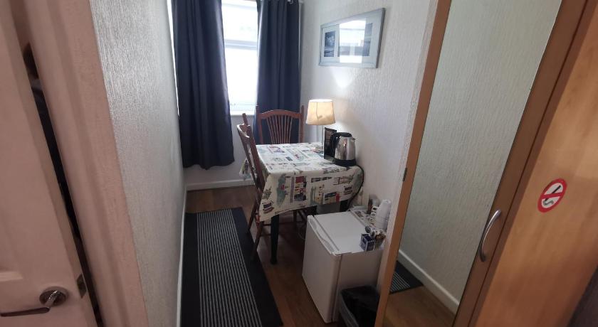 Image of Quadruple Room 1