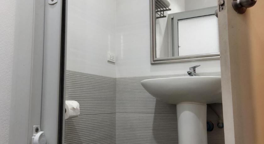 Image of Suite Room 12