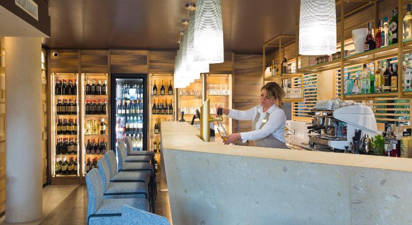 Alevic Hotel Sirmione photo