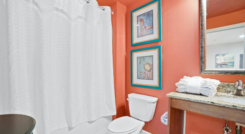 Image of Two-Bedroom Apartment with Sea View - 703W 9
