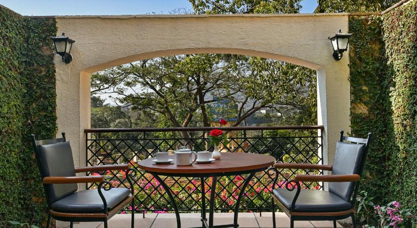 Image of Junior Suite 6