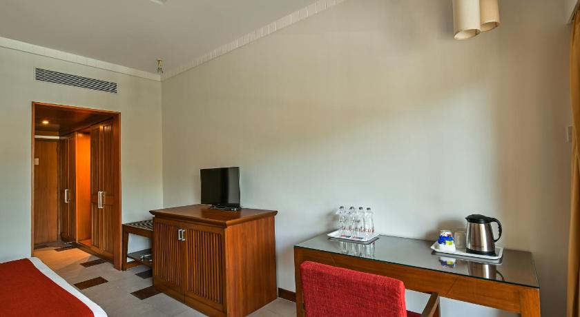 Image of Deluxe King 9