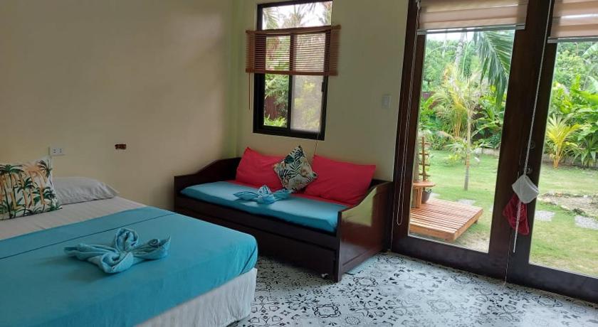 Happy's Homestay - image 36