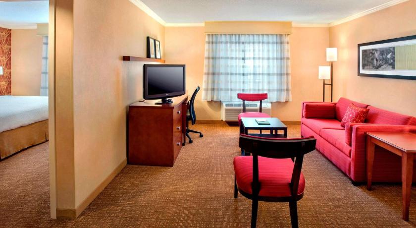 Sonesta Select Boston Danvers photo