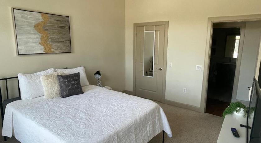 2bedroom 1Bath 10 mins to Texas Medical photo