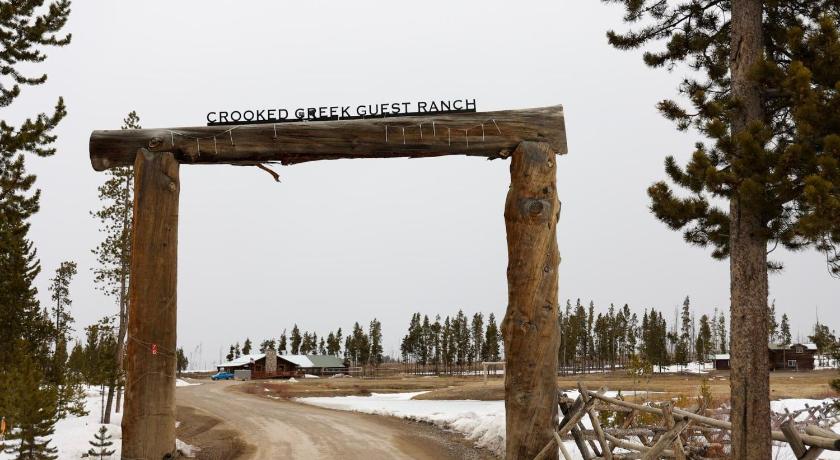 Crooked Creek Guest Ranch photo