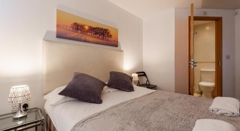 Image of Two-Bedroom Apartment 17