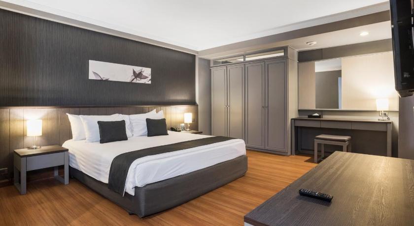 Bangkok SC Park Hotel 4-Star Hotel lobby