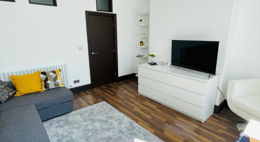 Cube Apartments photo
