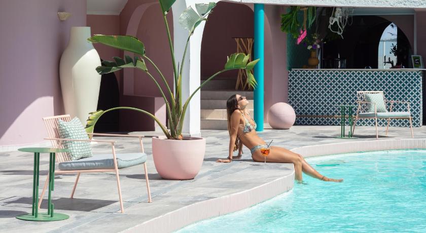Hotel Rocas de Bahia photo