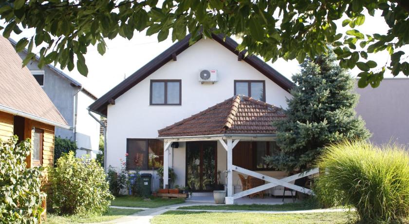 Image of Two-Bedroom Apartment 17