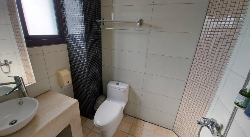 Image of Standard Quadruple Room 12