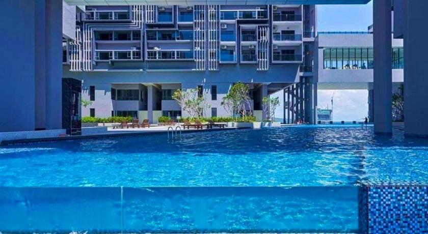Imperio.Res | 10 min to Jonker | PrivateRoom 2 pax photo