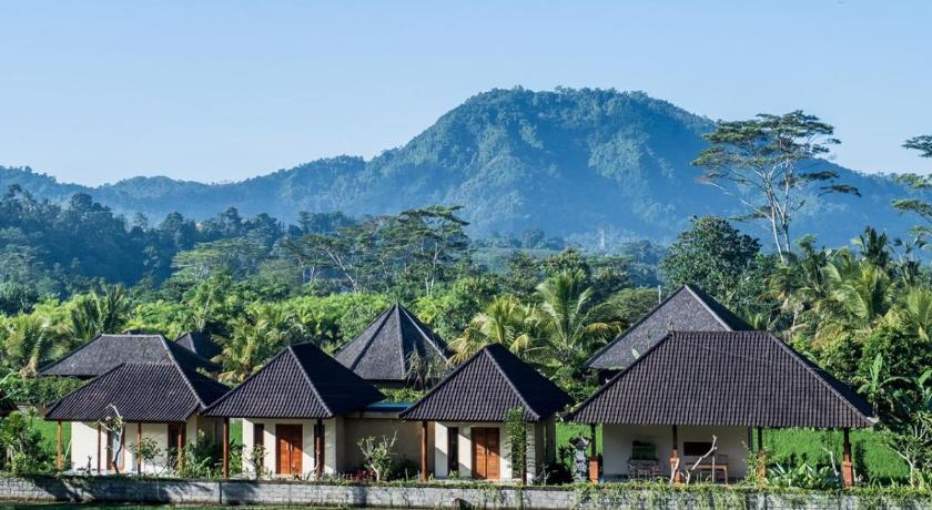 Gong Wi Homestay — Hotel in Bali