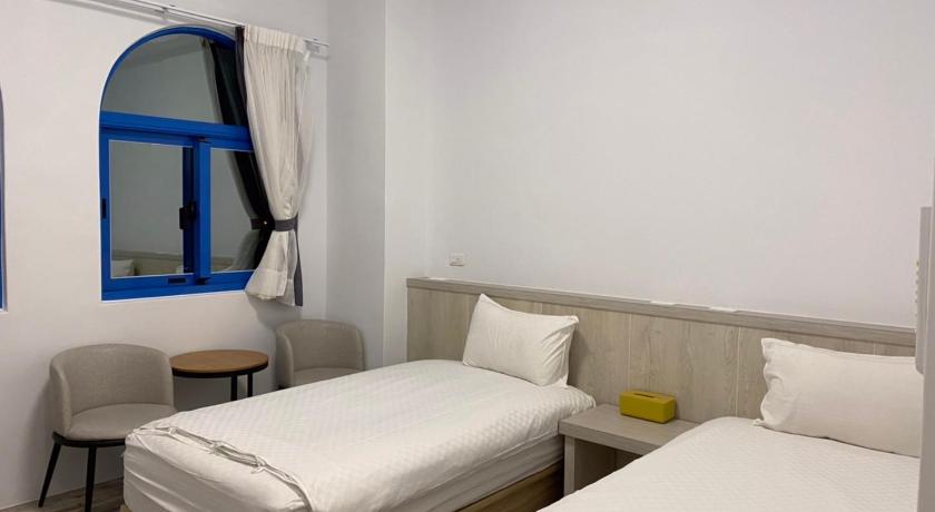 Image of Twin Room 1