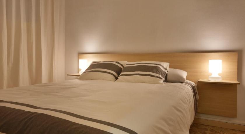 Apartaments Olivier Barcelona — Hotel in Barcelona