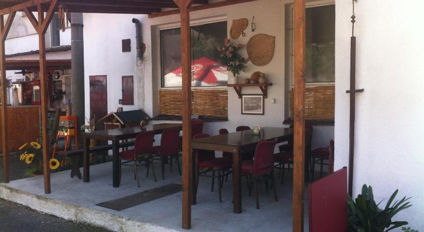 Hotel Belohlavek photo